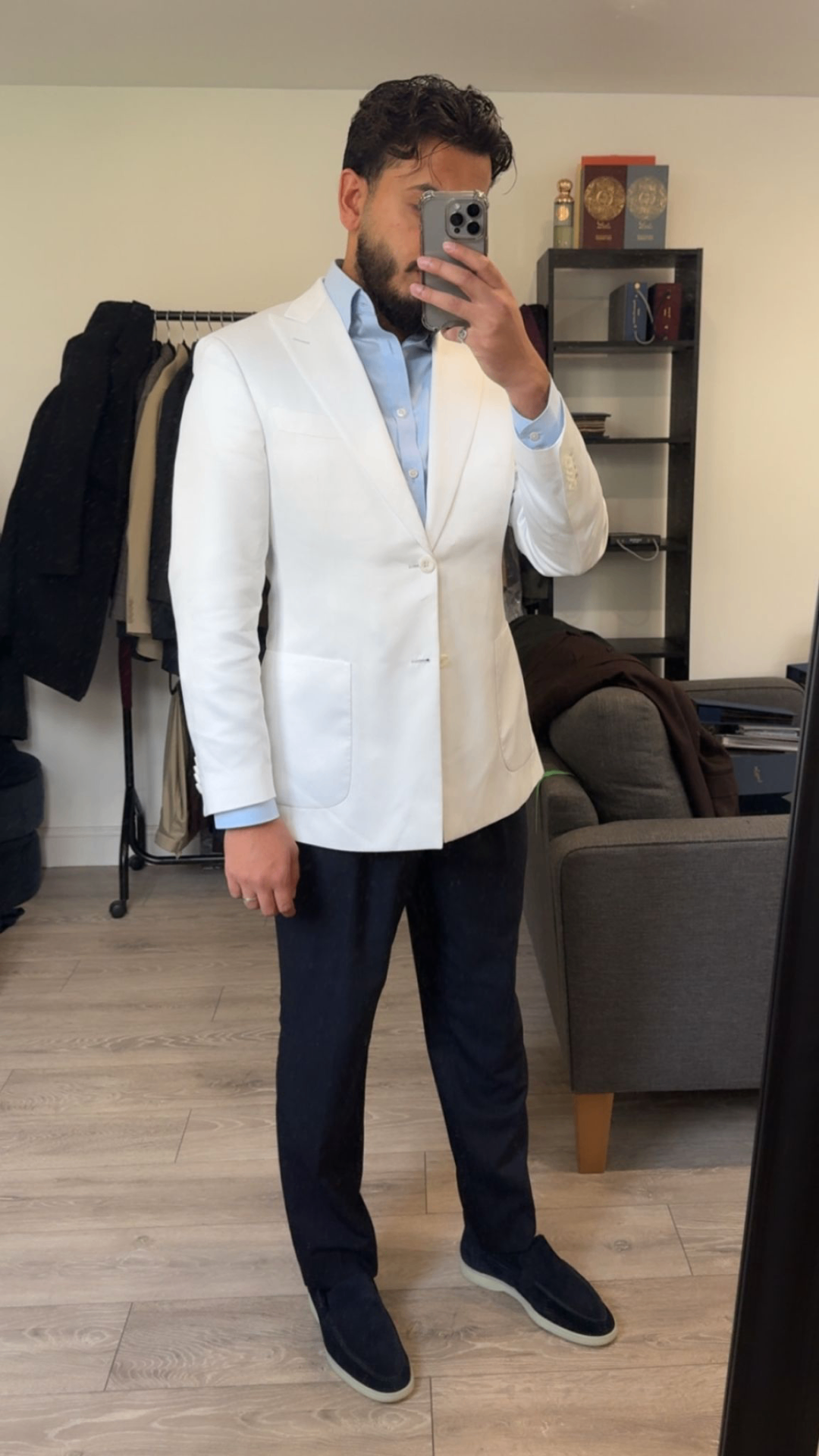 Made to measure suit detail 5